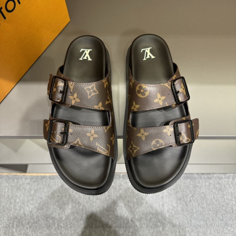 ch**an D*or slippers